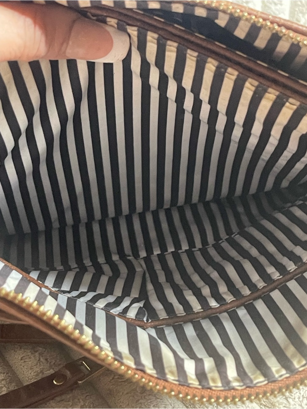 Miztrque Brown Leather Crossbody Bag Multi Zip Shoulder Purse Buckle Detail - Picture 10 of 11